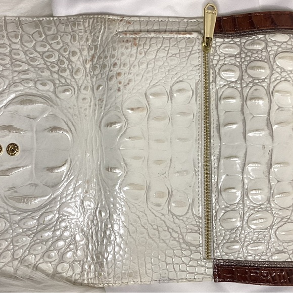 Sold! Authentic Brahmin bag with matching wallet - Picture 10 of 14